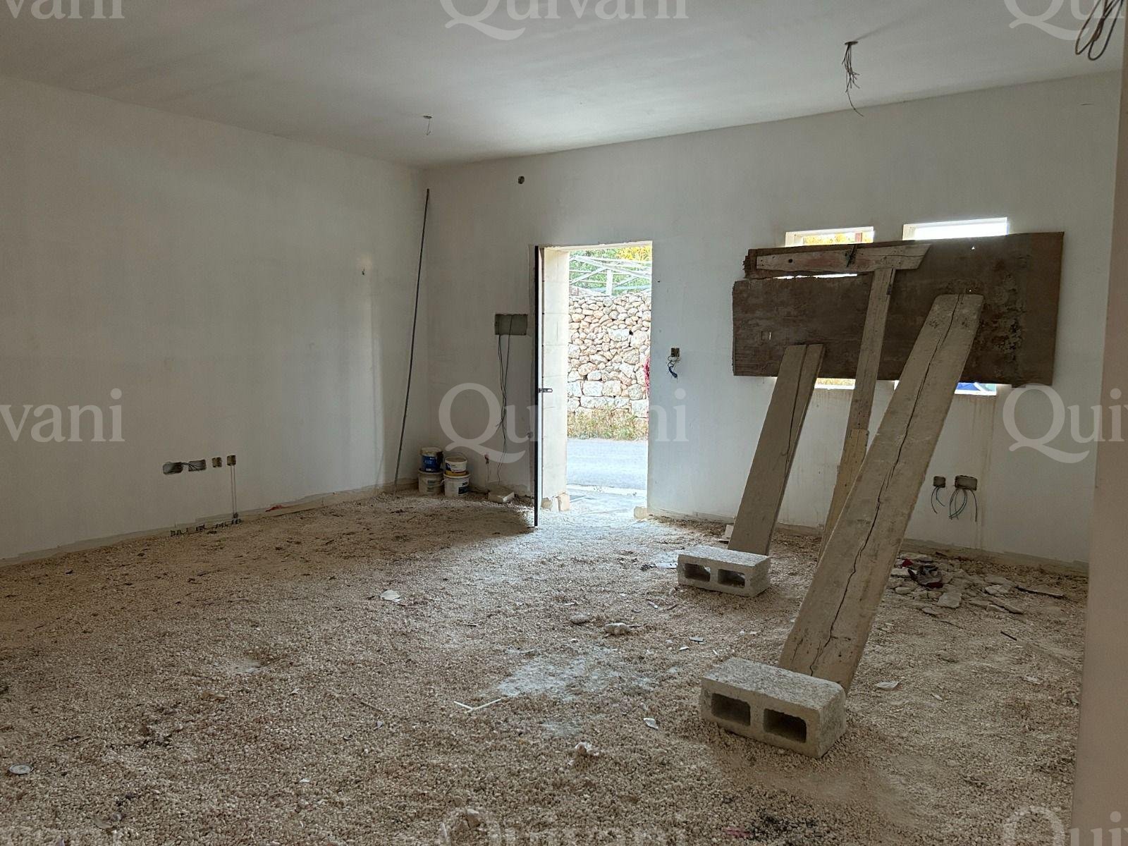 Ground-floor Finished MAISONETTE