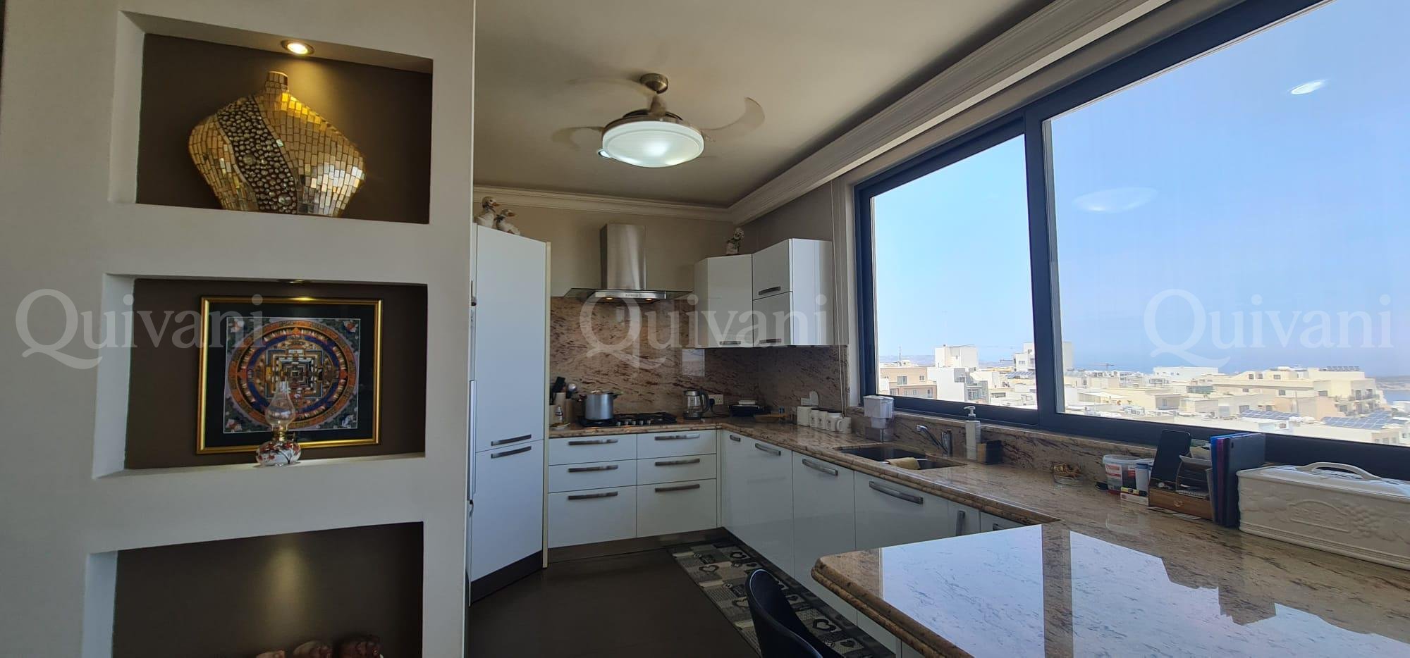 Mellieha, Penthouse