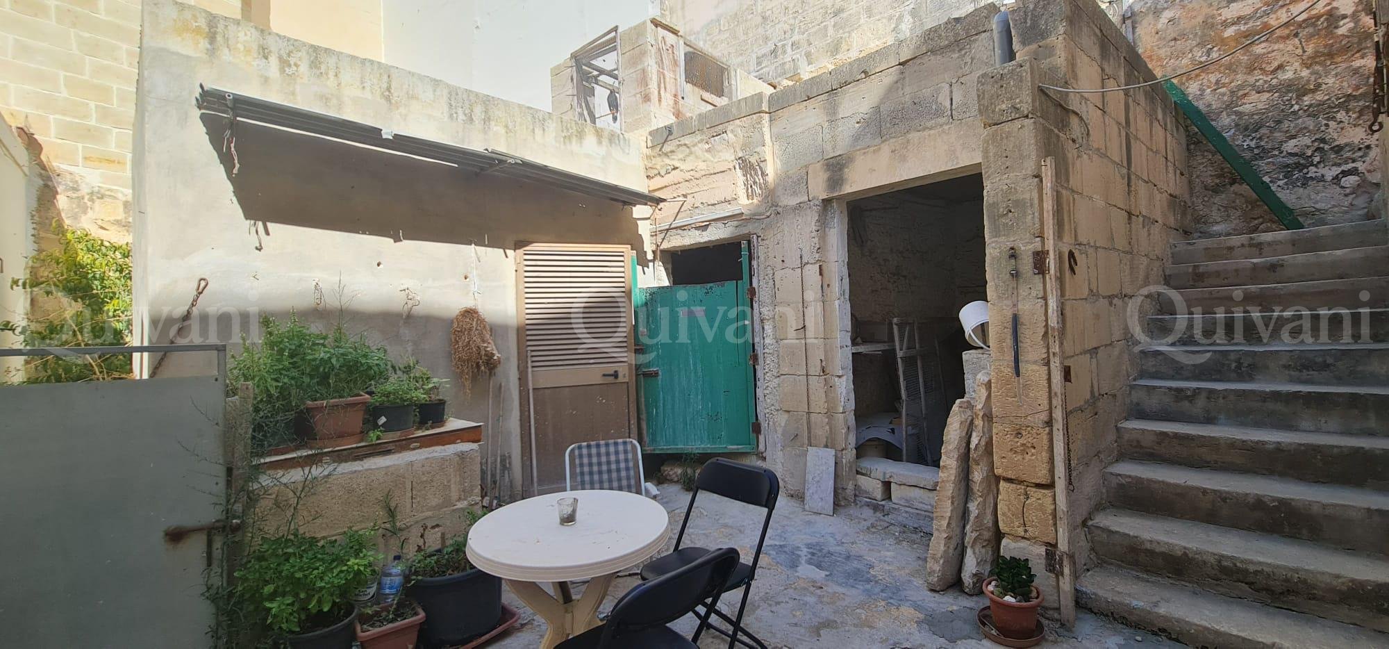 Unconverted House of Character