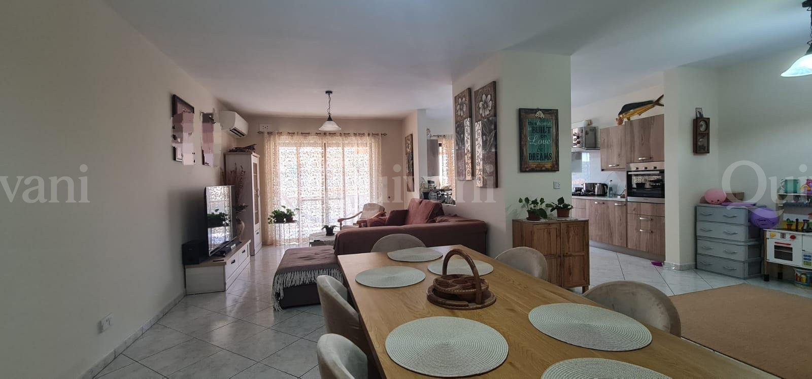 Manikata, Finished Maisonette