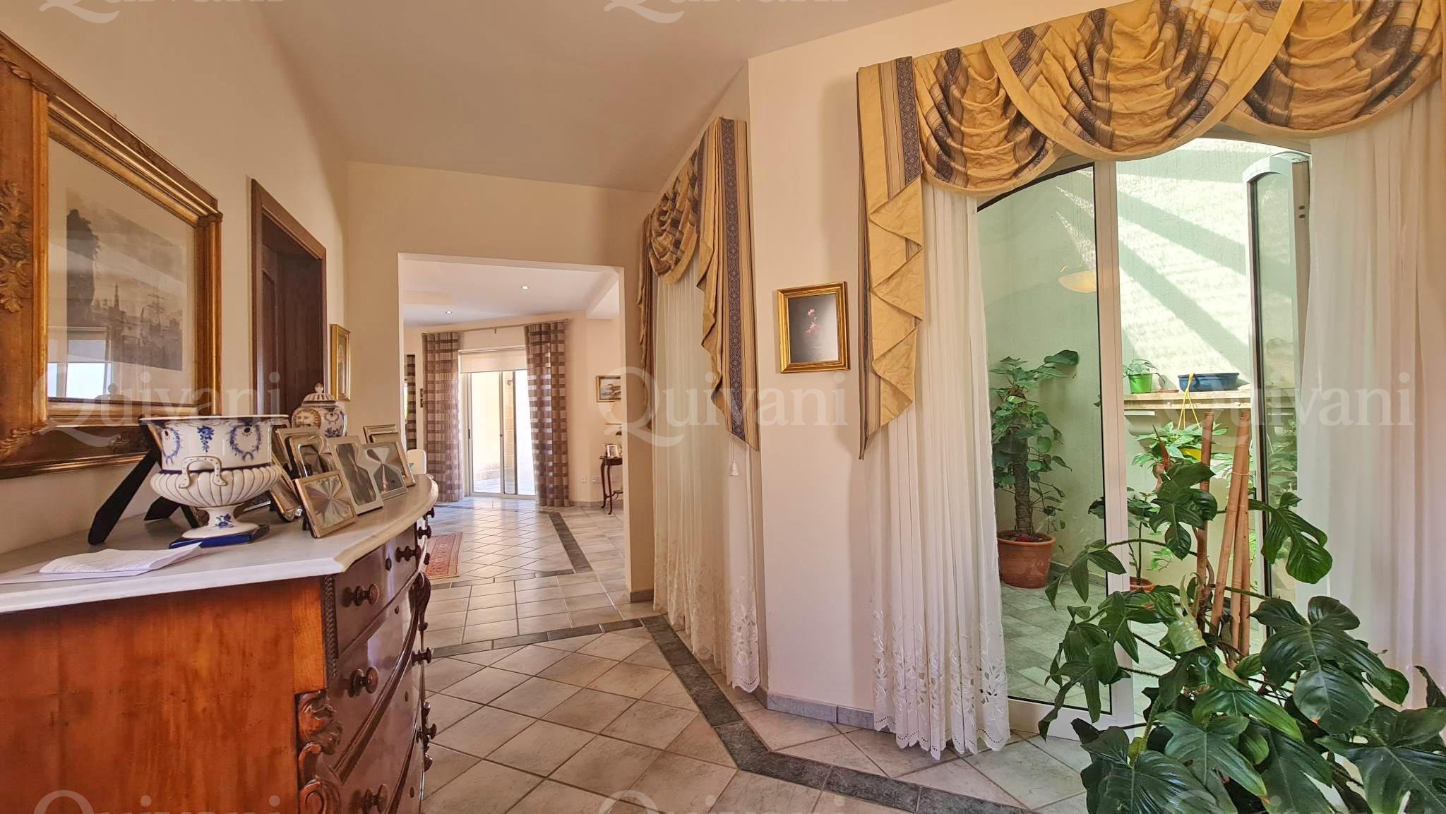 Mellieha, Furnished Detached Villa