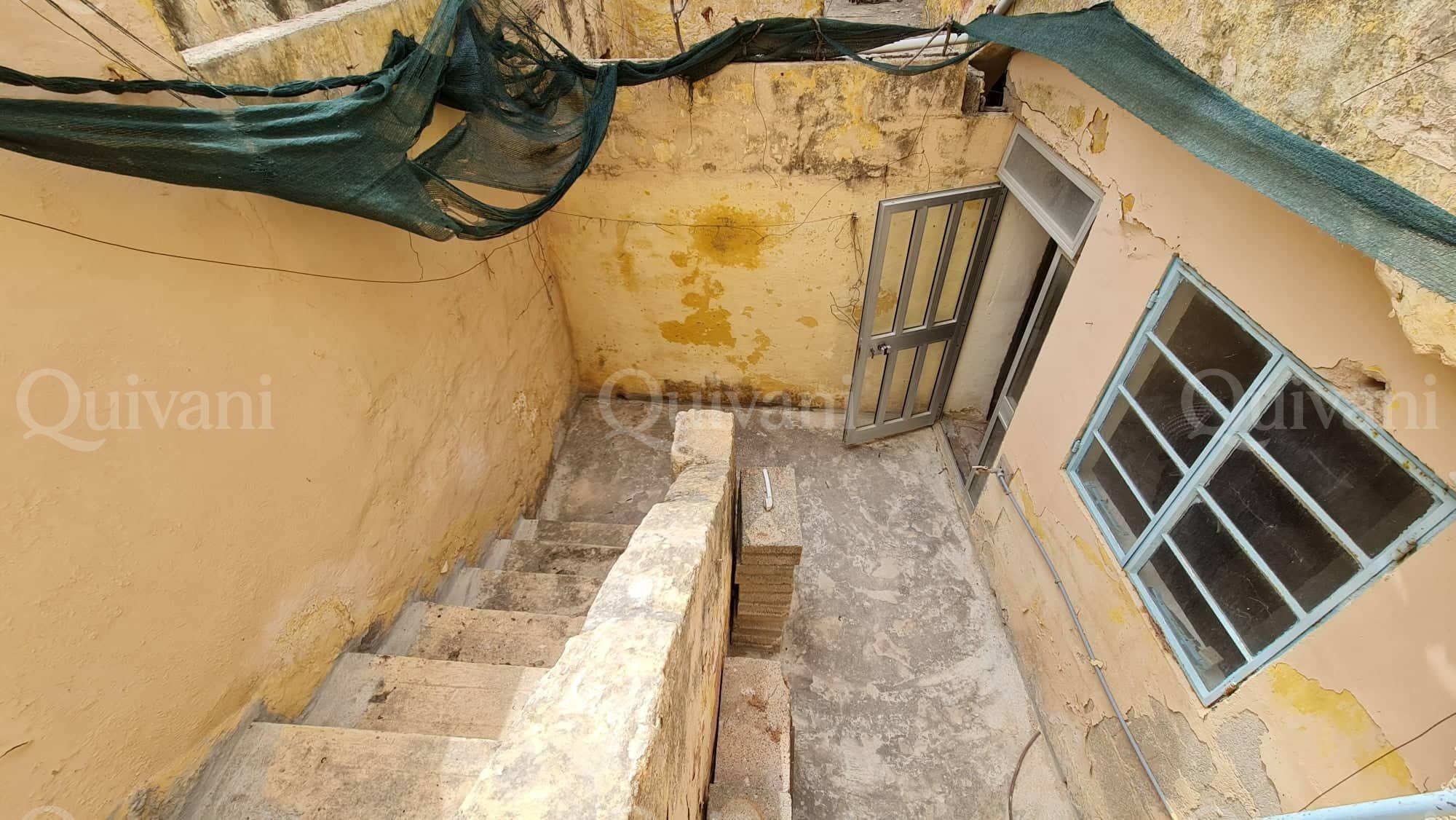 Mellieha, Unconverted House of Character