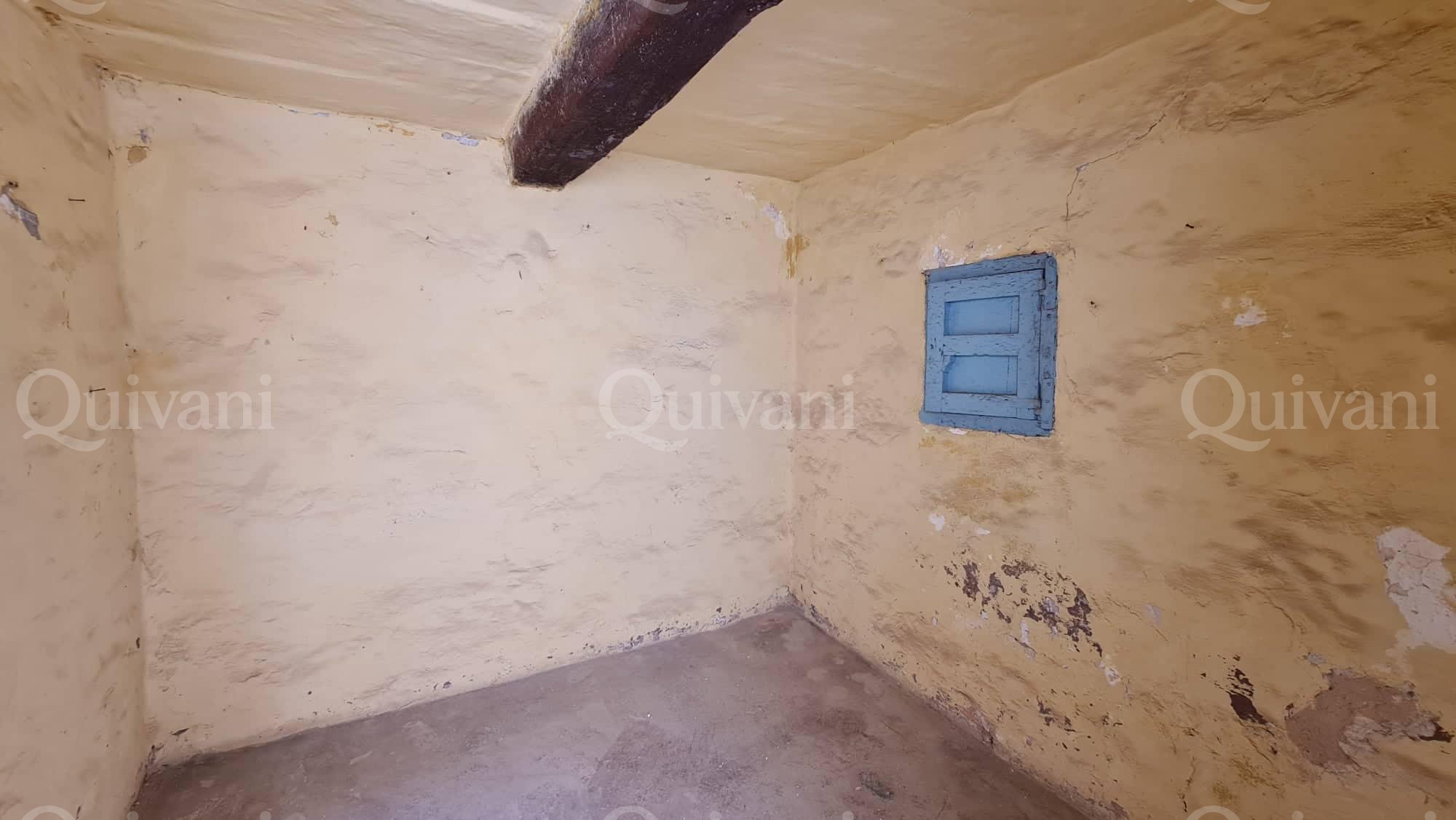 Mellieha, Unconverted House of Character