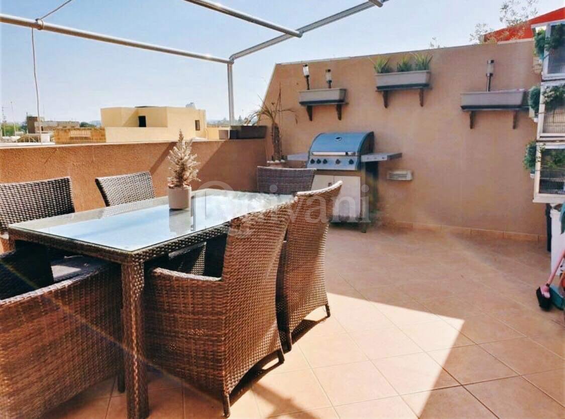 Balzan, Furnished Penthouse