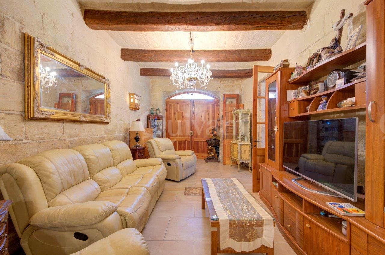 Qormi, Furnished House of Character