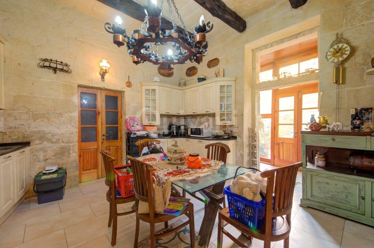 Qormi, Furnished House of Character