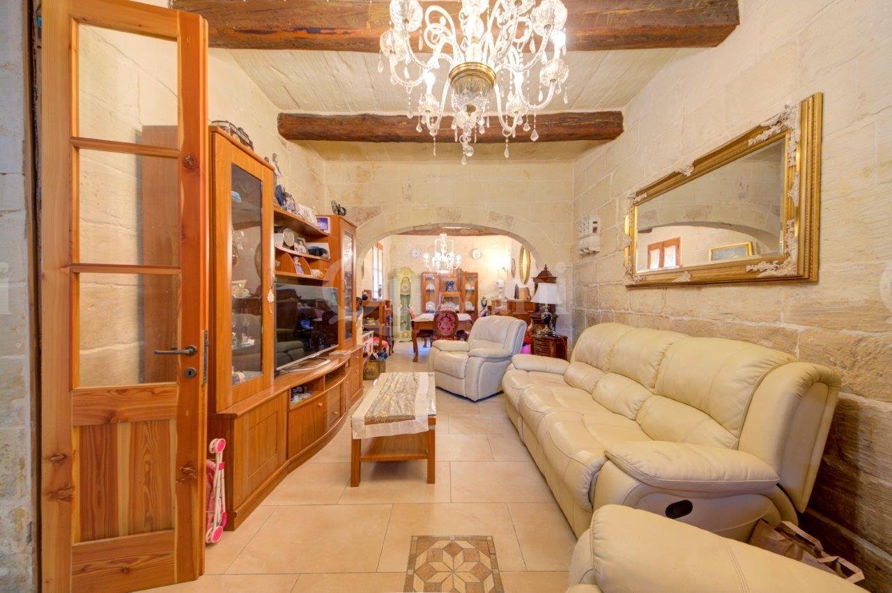 Qormi, Furnished House of Character
