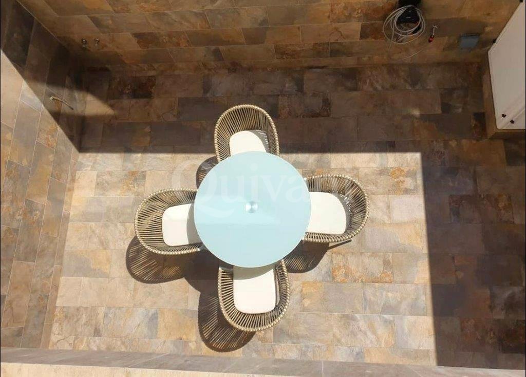 Bahar ic-Caghaq, Furnished Maisonette