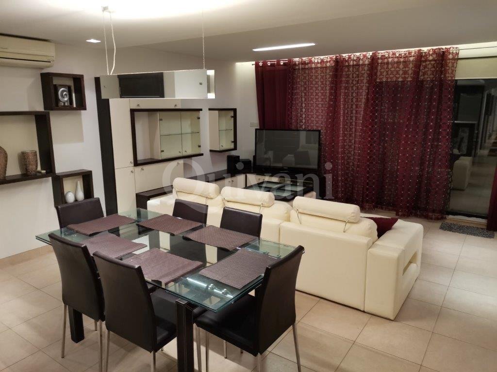 Xemxija, Furnished Apartment