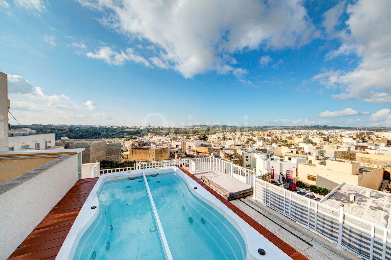Zebbug, Furnished Penthouse