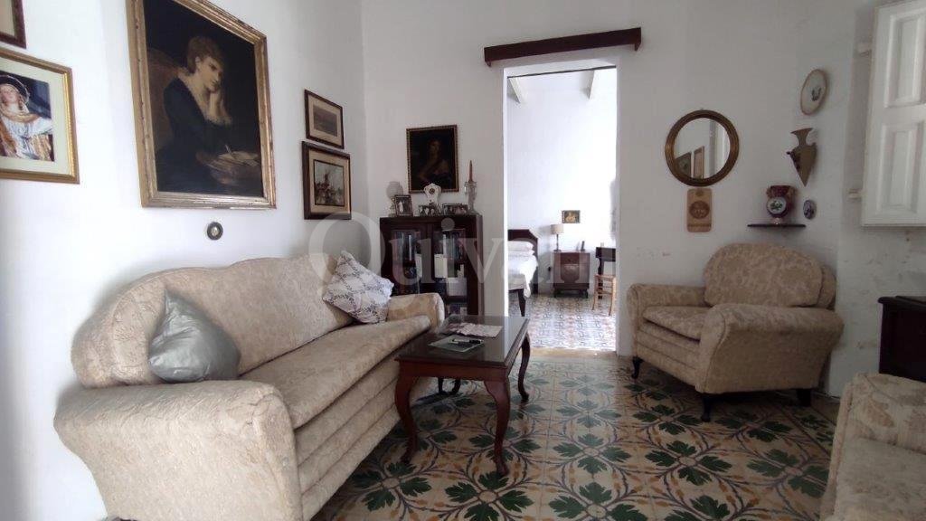 Attard, Unconverted Townhouse