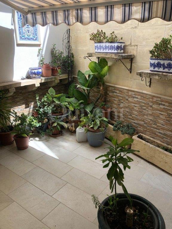 Birkirkara, Furnished Maisonette