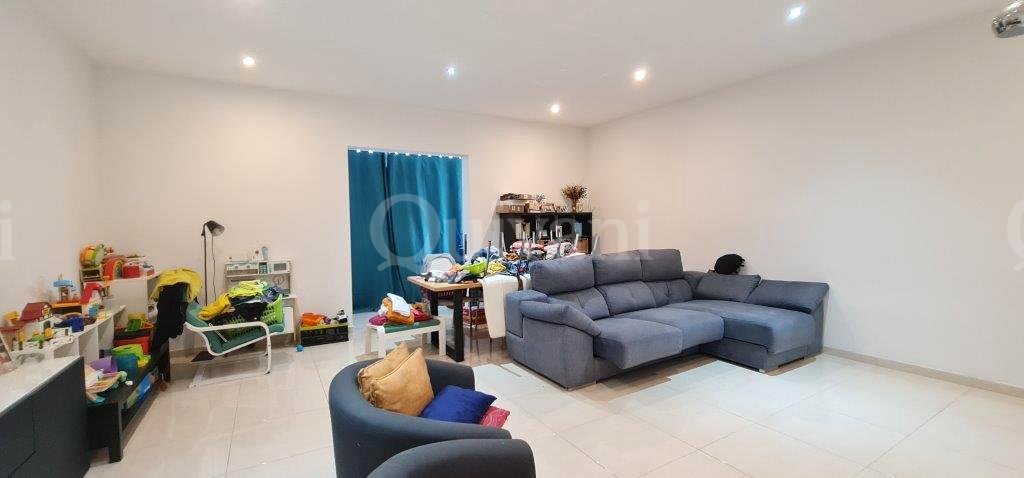 Santa Venera, Furnished Solitary Maisonette