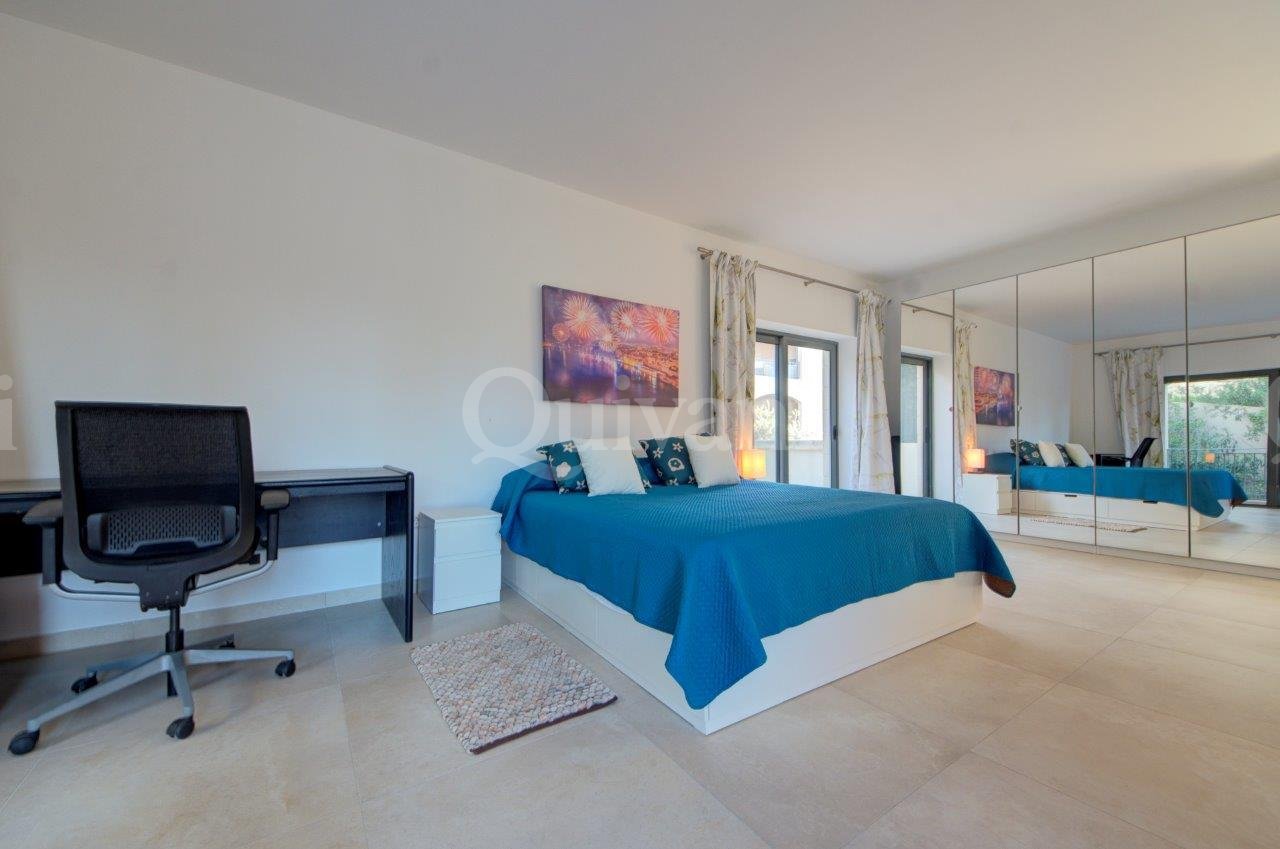 Tas-Sellum Furnished Duplex Penthouse including 2 Garages