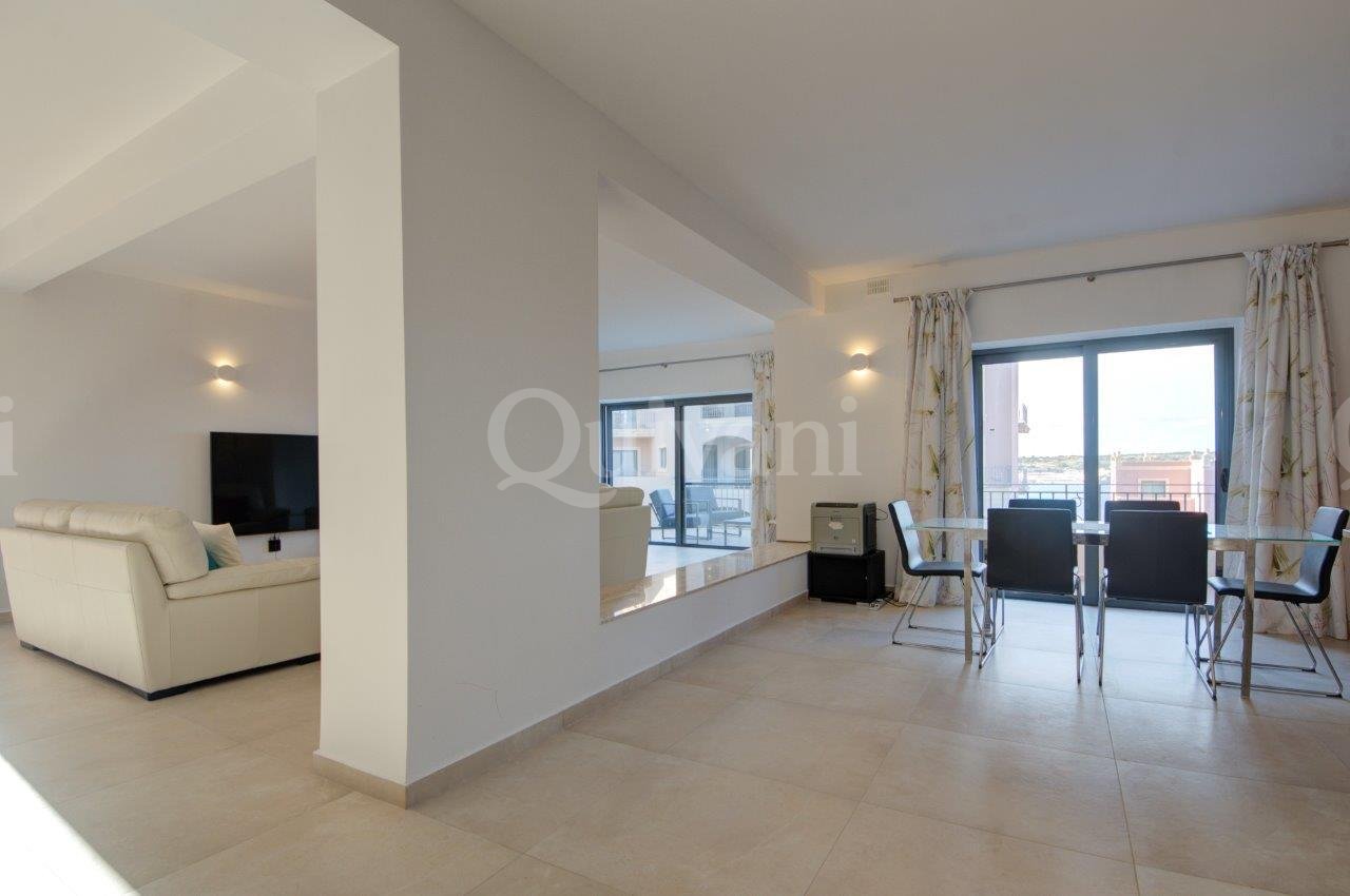 Tas-Sellum Furnished Duplex Penthouse including 2 Garages