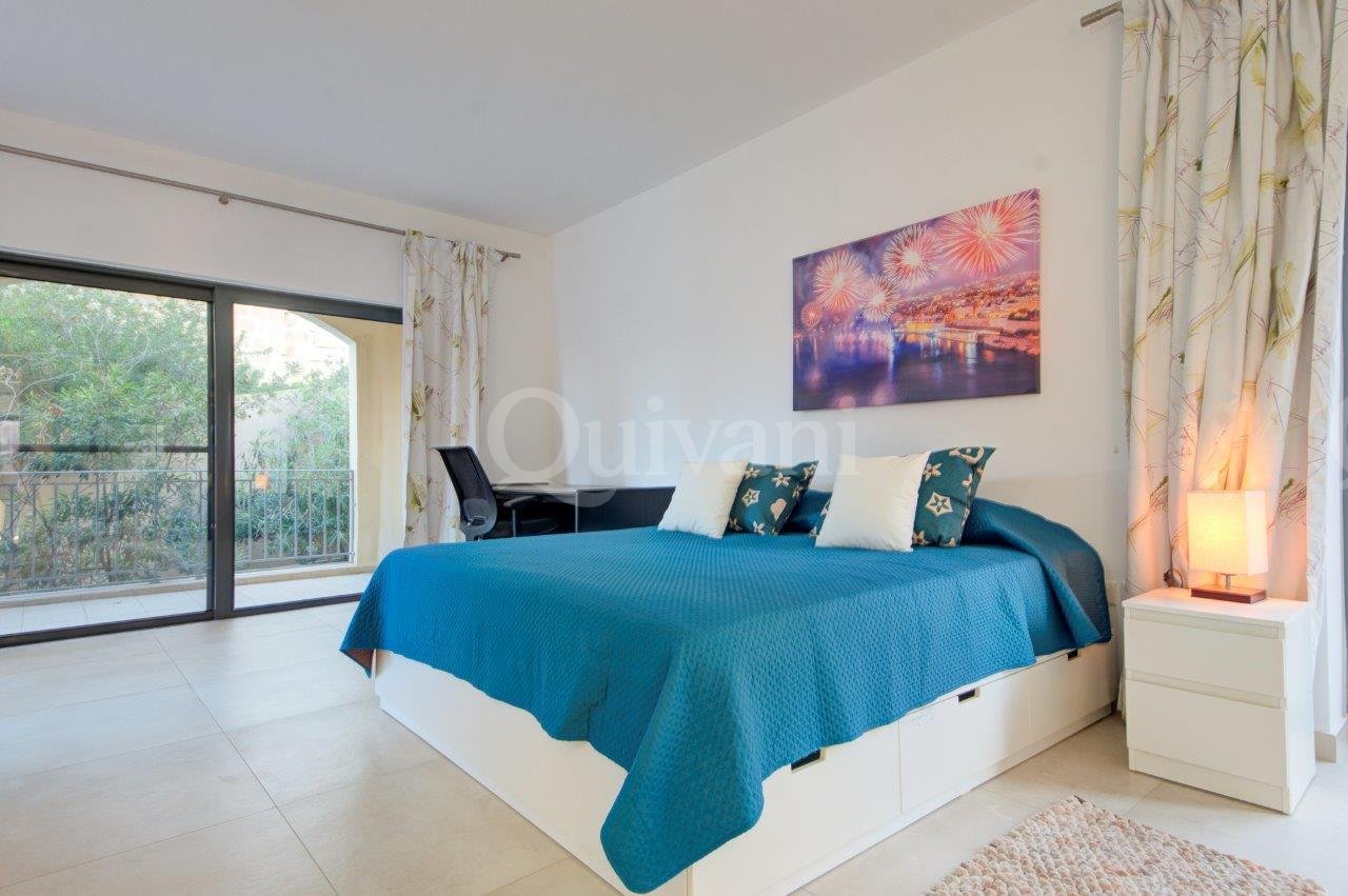 Tas-Sellum Furnished Duplex Penthouse including 2 Garages