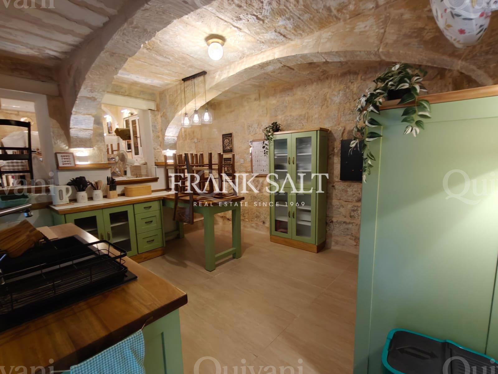 Siggiewi, Furnished, Townhouse