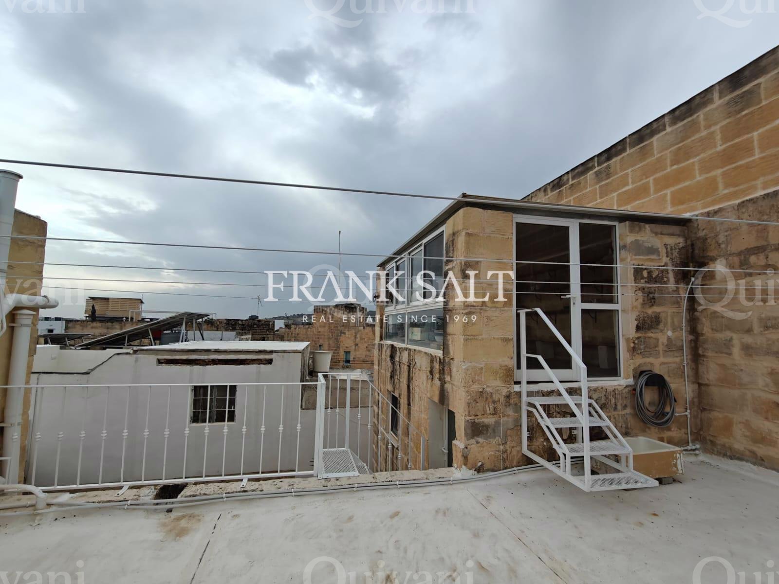Siggiewi, Furnished, Townhouse