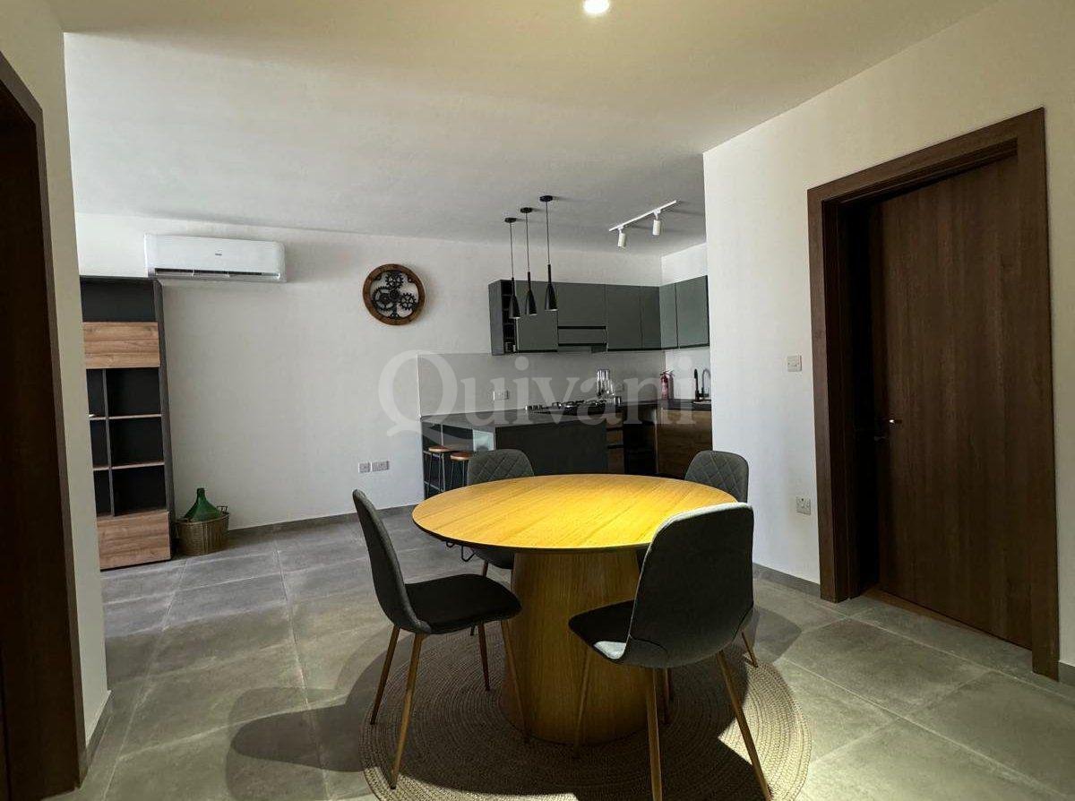Paola, Apartment