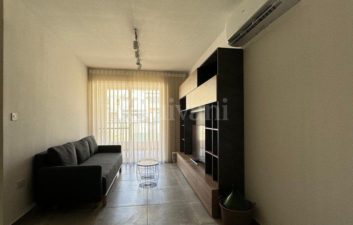 Paola, Apartment