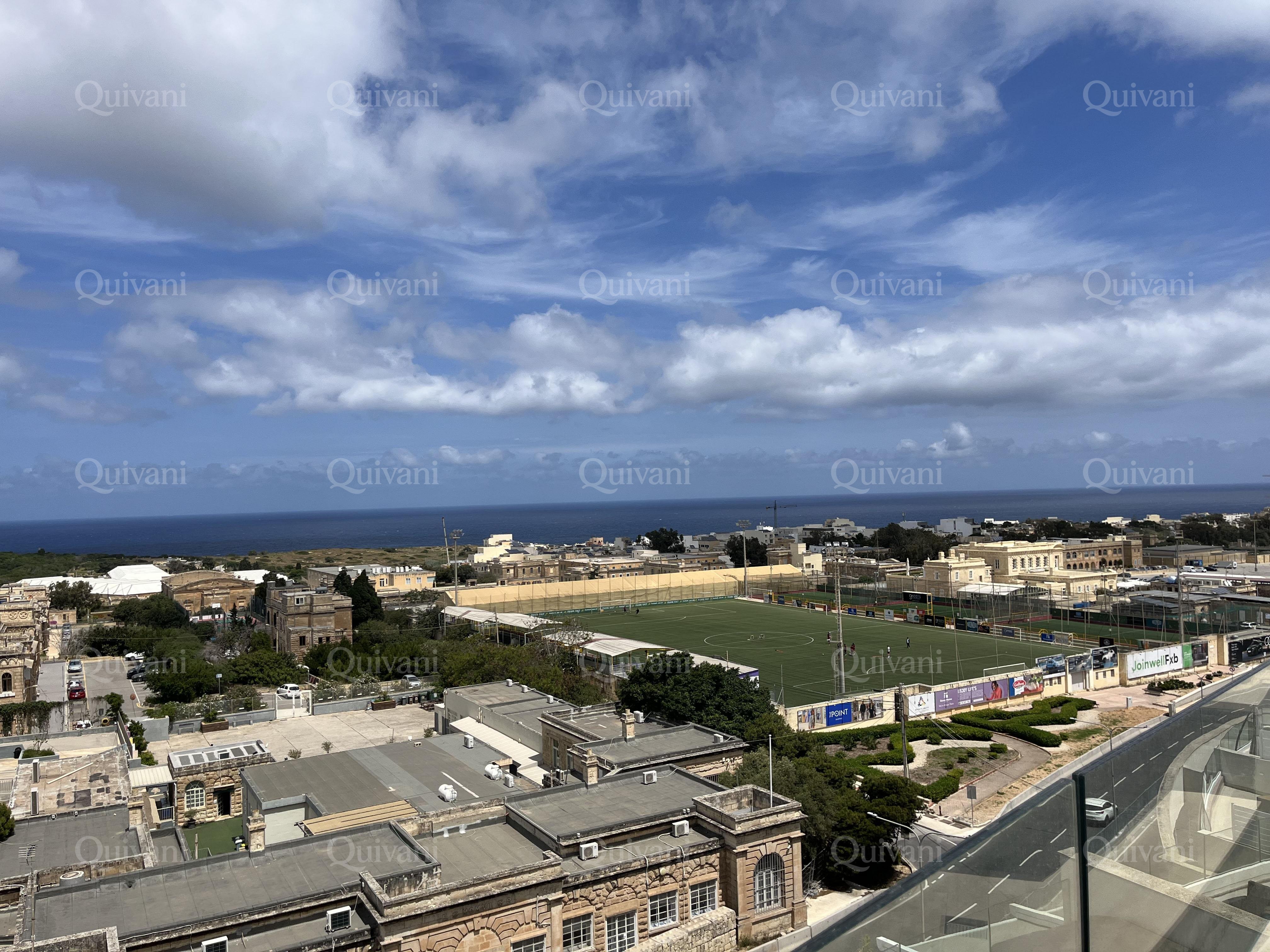Swieqi, Furnished Penthouse