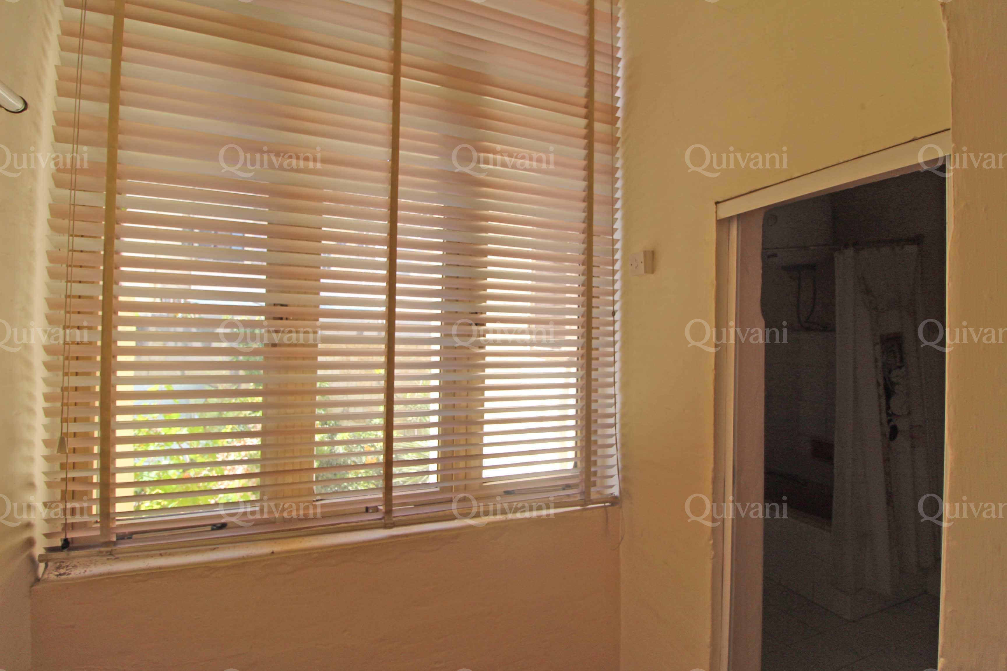 Paola, Furnished Town House