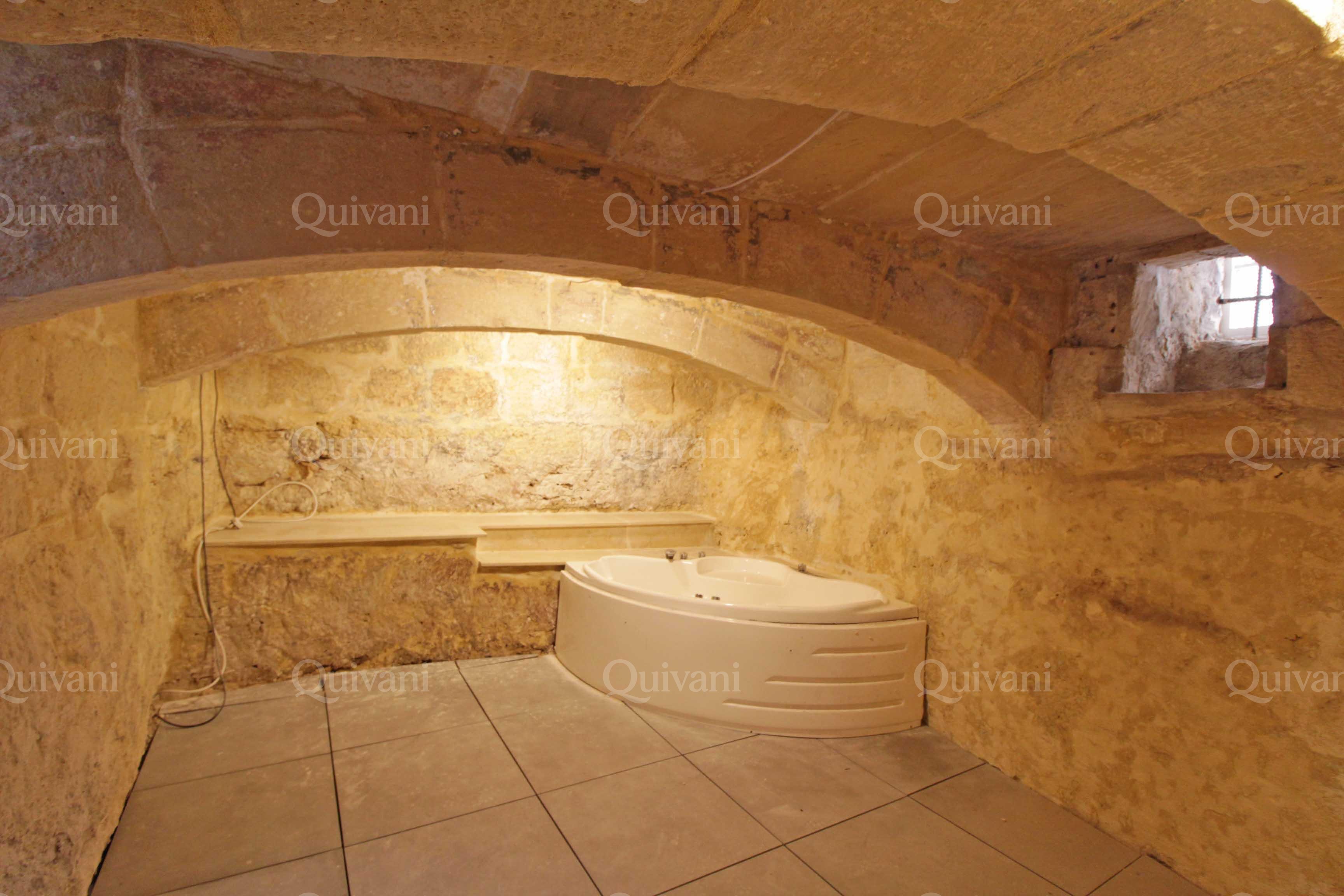 Gudja, Furnished Town House