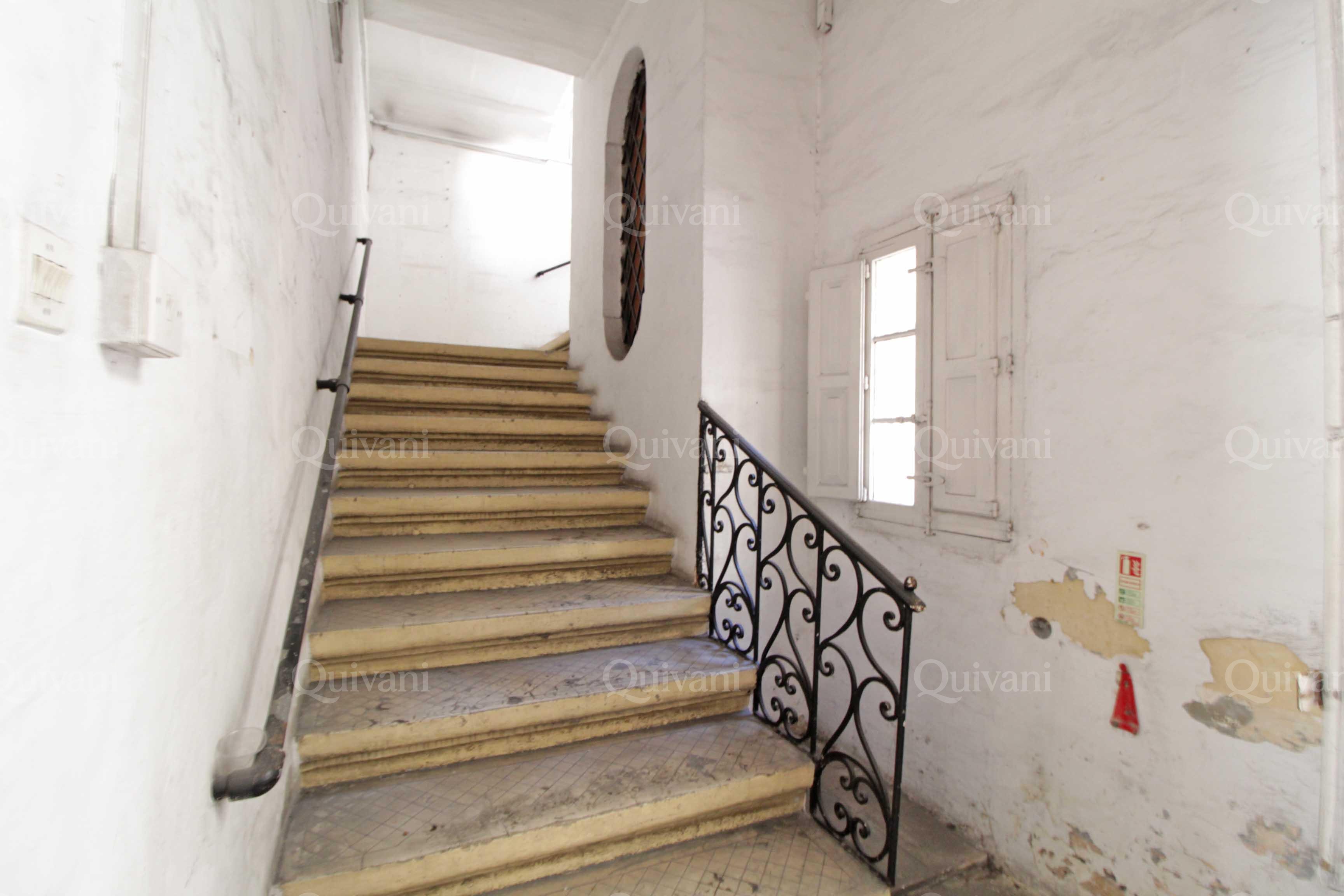 Msida, Needs Refurbishment Office