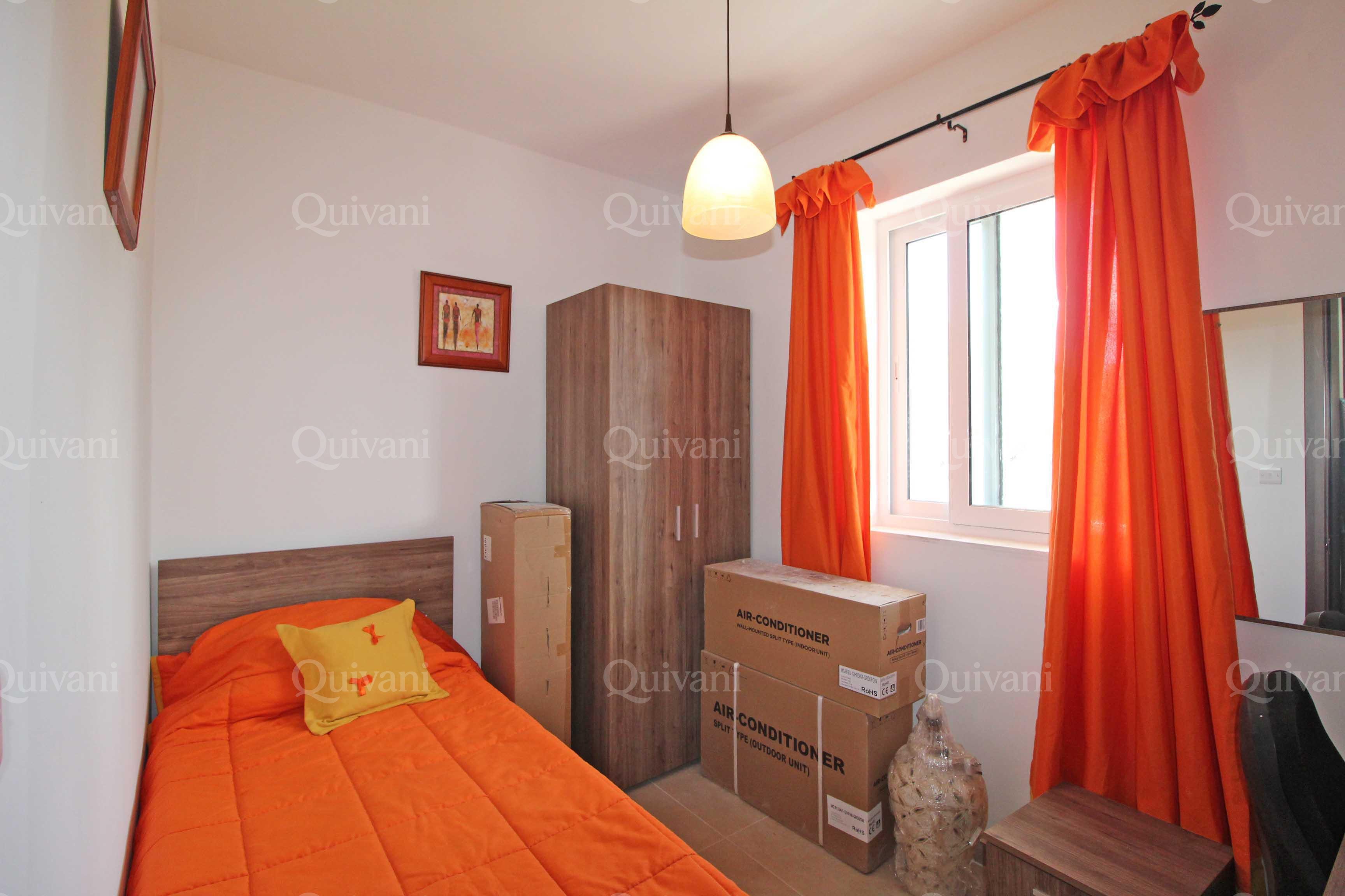 Pembroke, Furnished Apartment