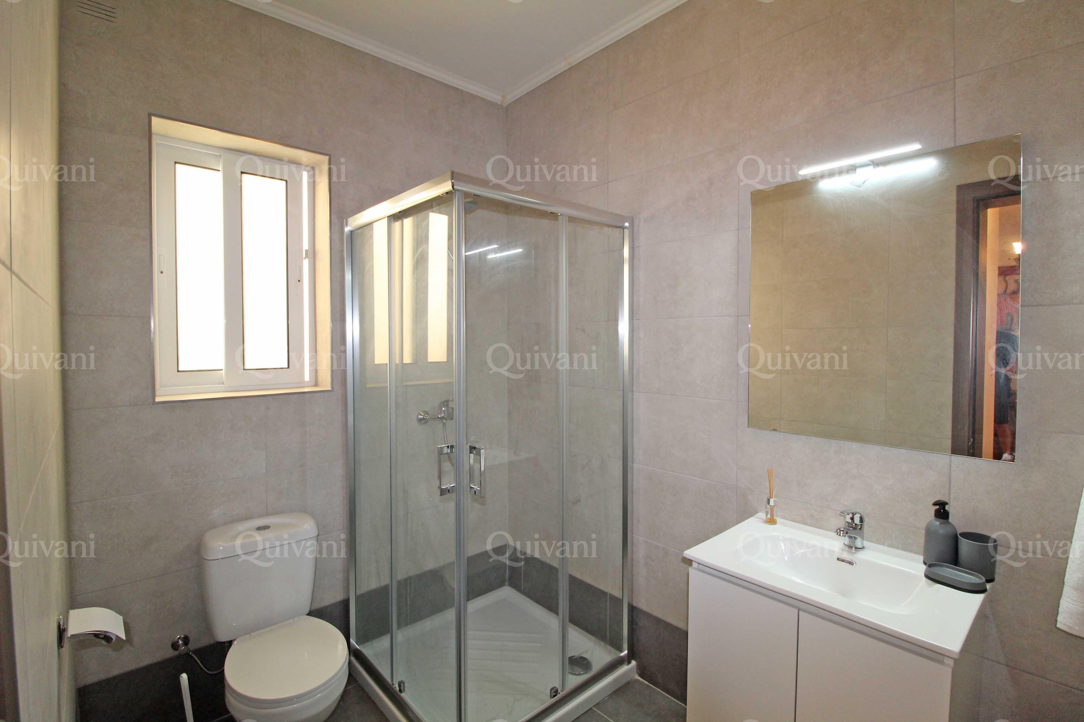 Pembroke, Furnished Apartment