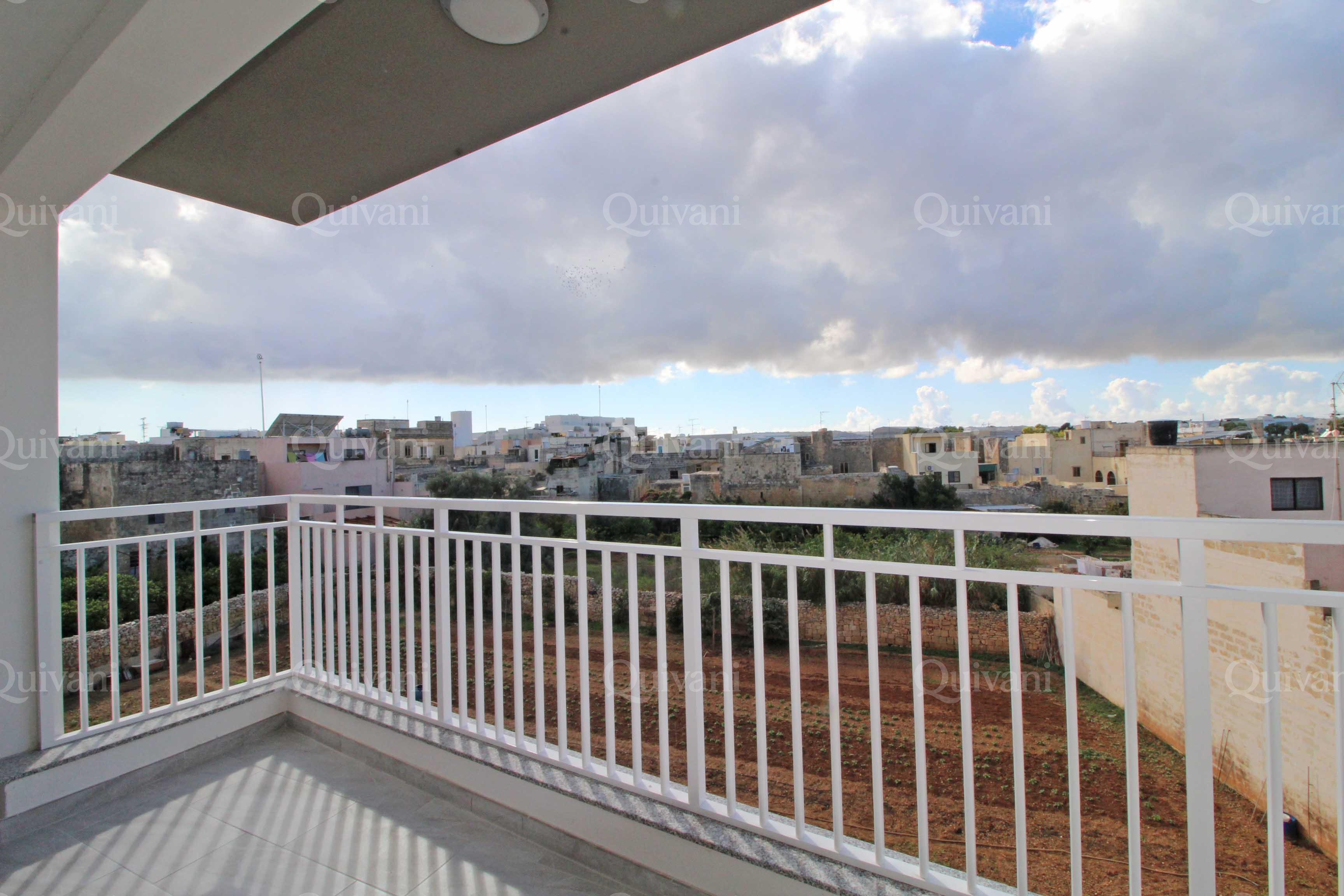 Luqa, Furnished Apartment