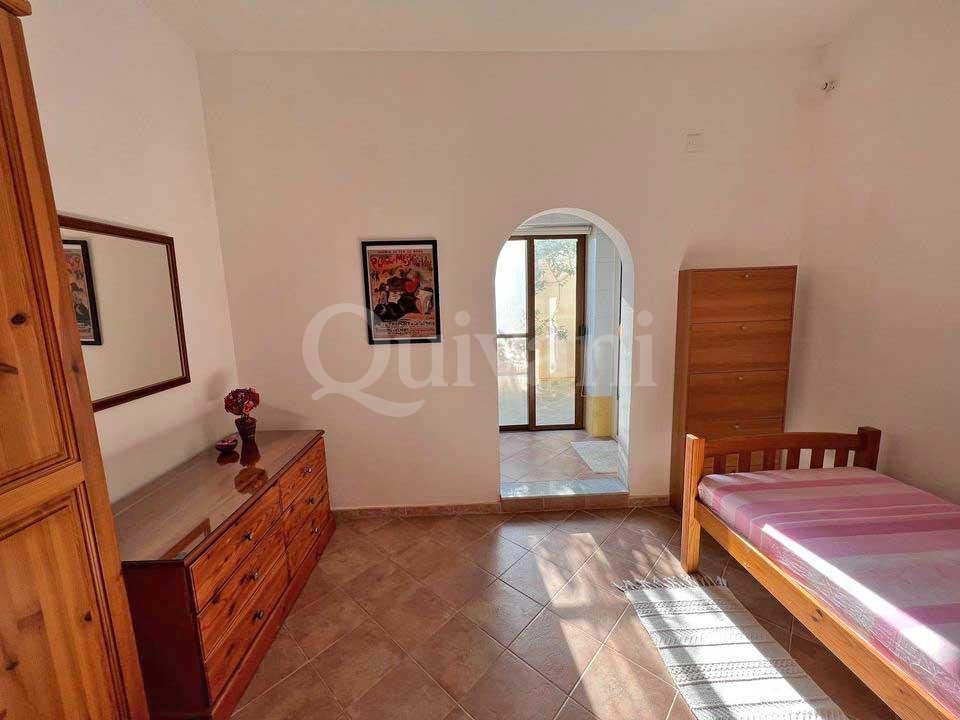 Qrendi, Furnished Maisonette