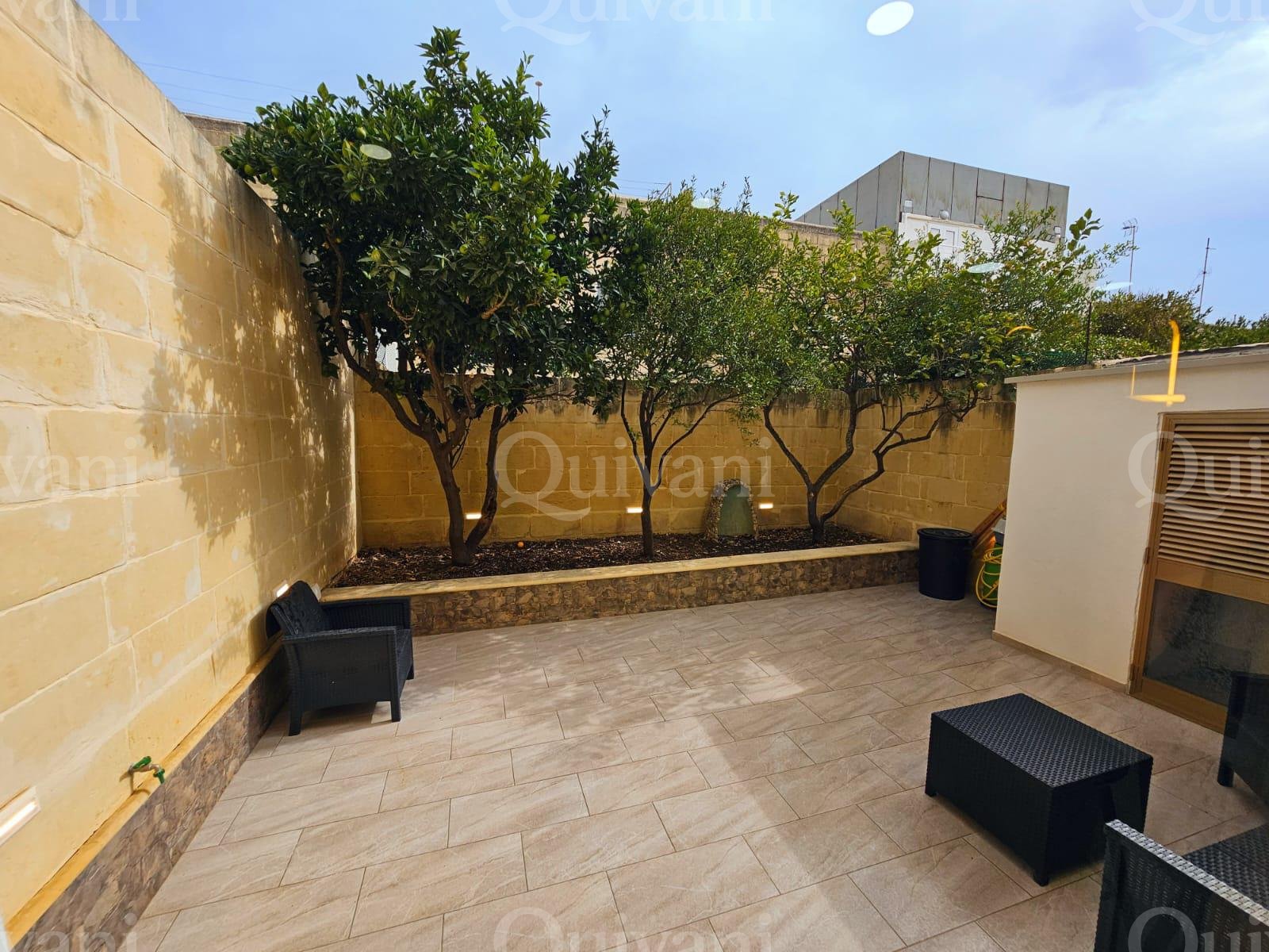 Santa Lucia, Furnished Terraced House