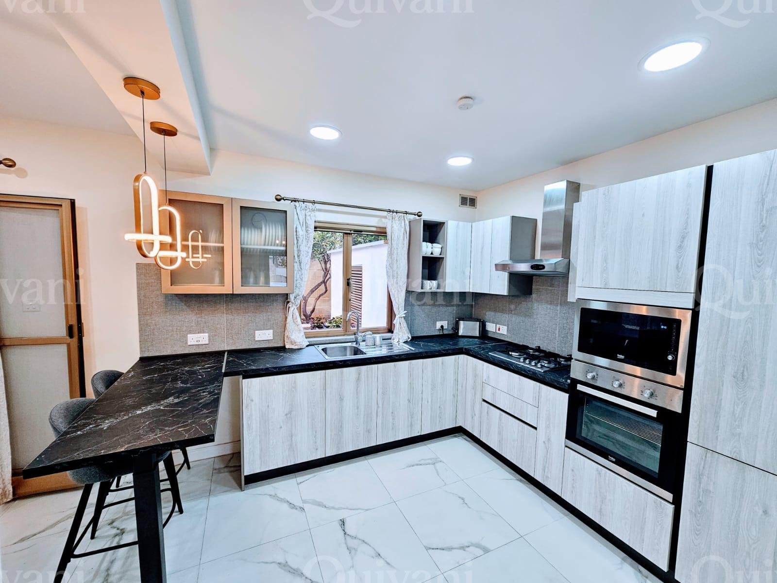 Santa Lucia, Furnished Terraced House