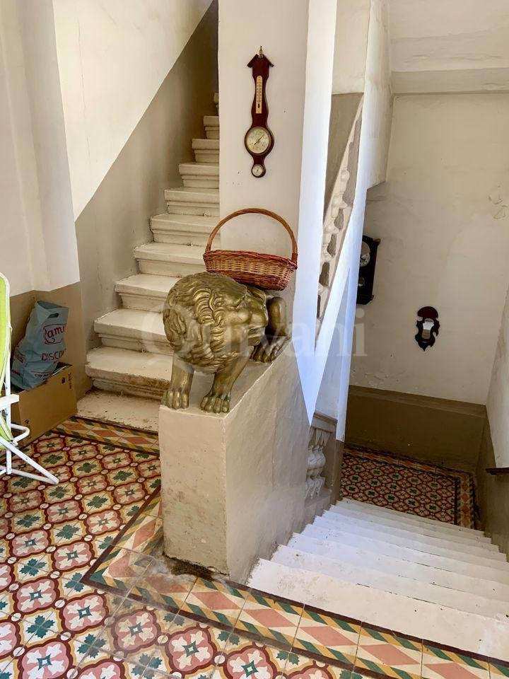 Santa Venera, Stately converted Palazzo