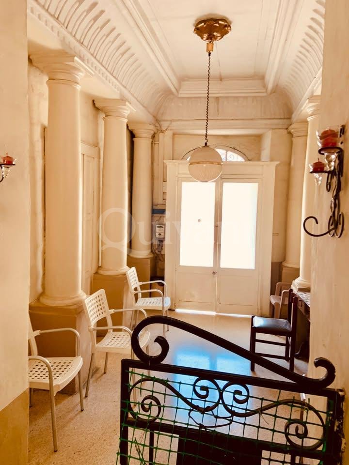 Santa Venera, Stately converted Palazzo