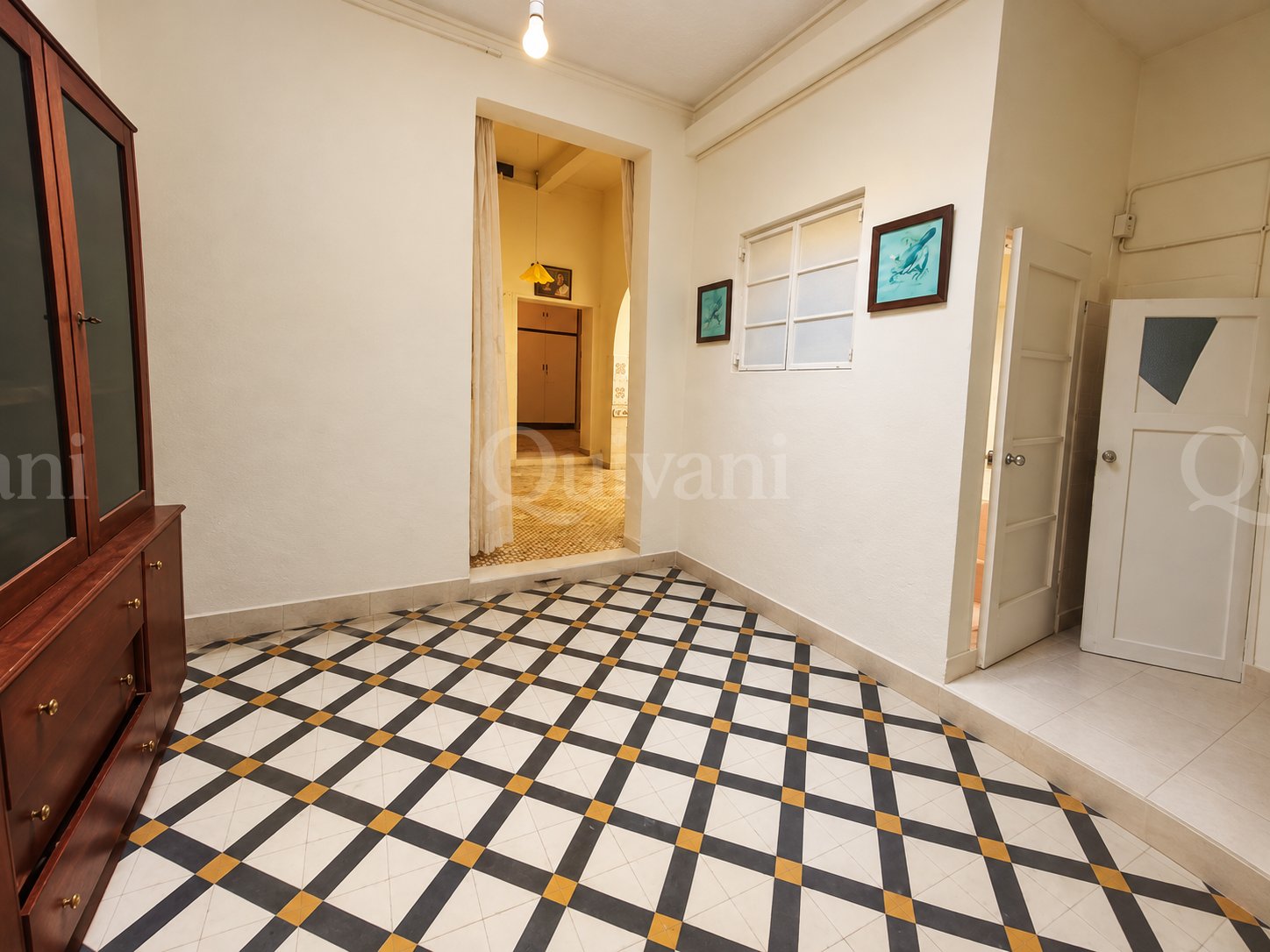 Mosta, Townhouse