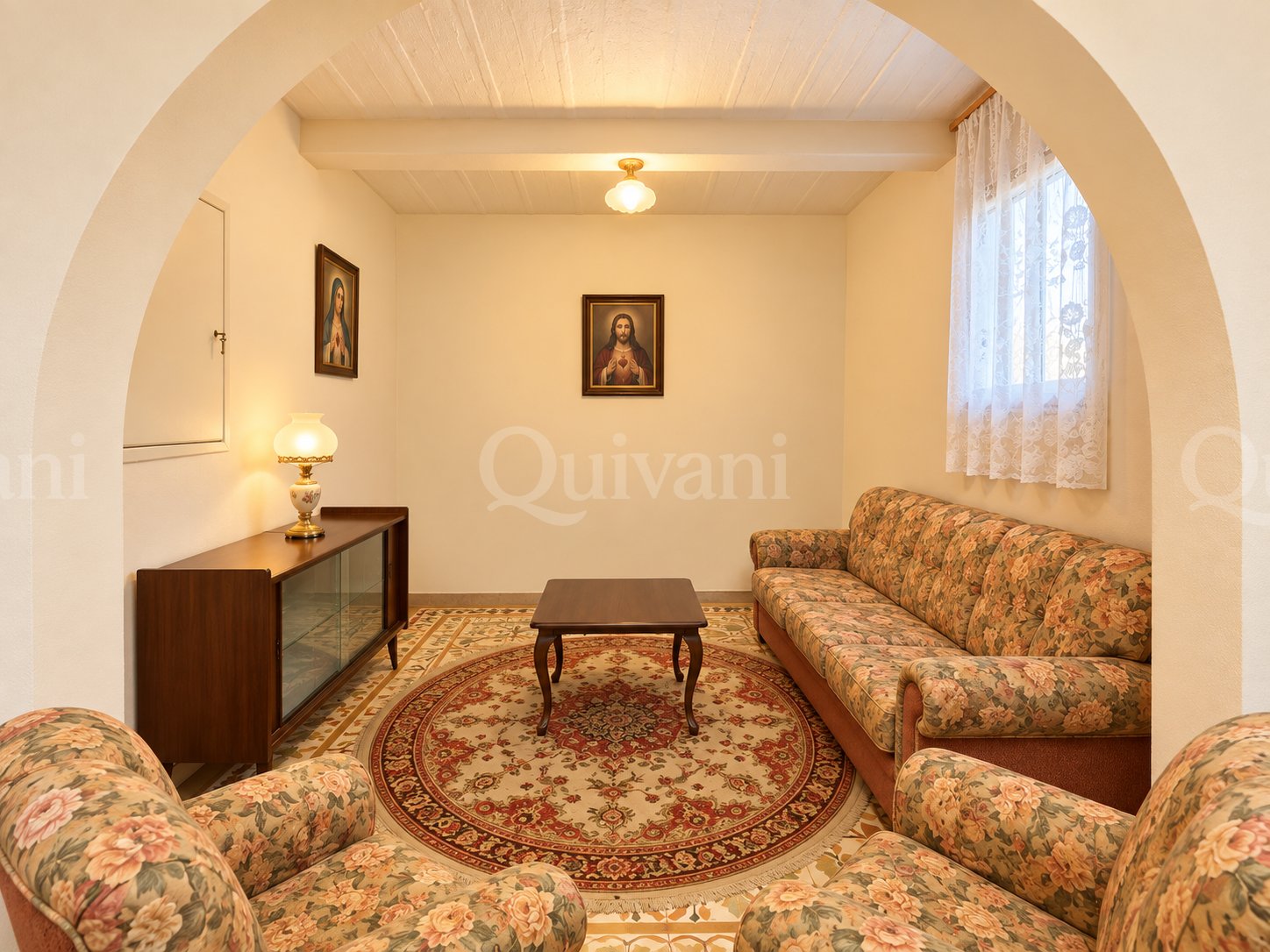 Mosta, Townhouse