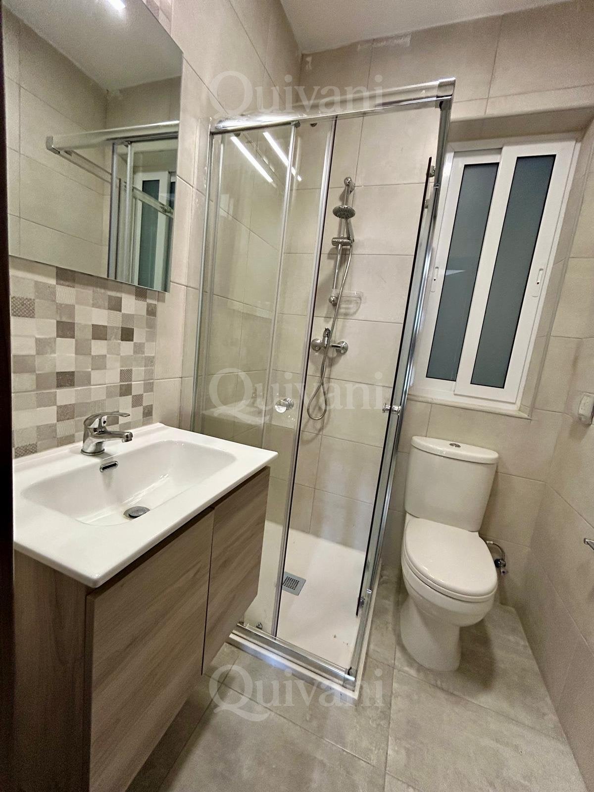 Pembroke, Furnished, Apartment