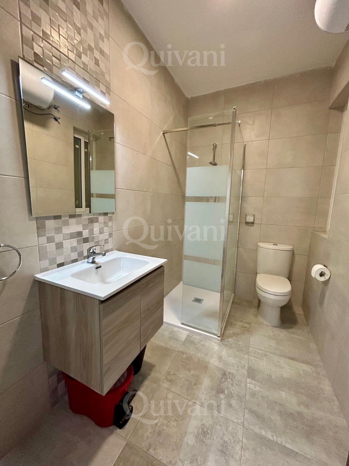 Pembroke, Furnished, Apartment