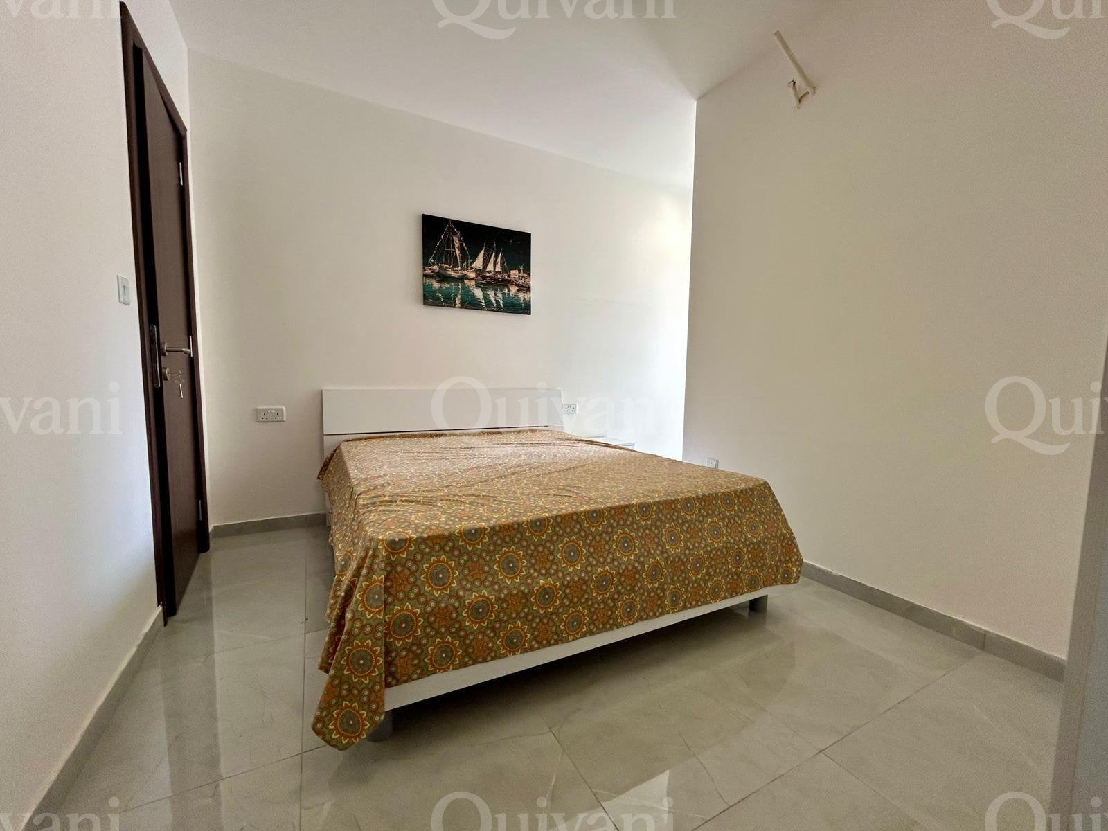 Pembroke, Furnished, Apartment