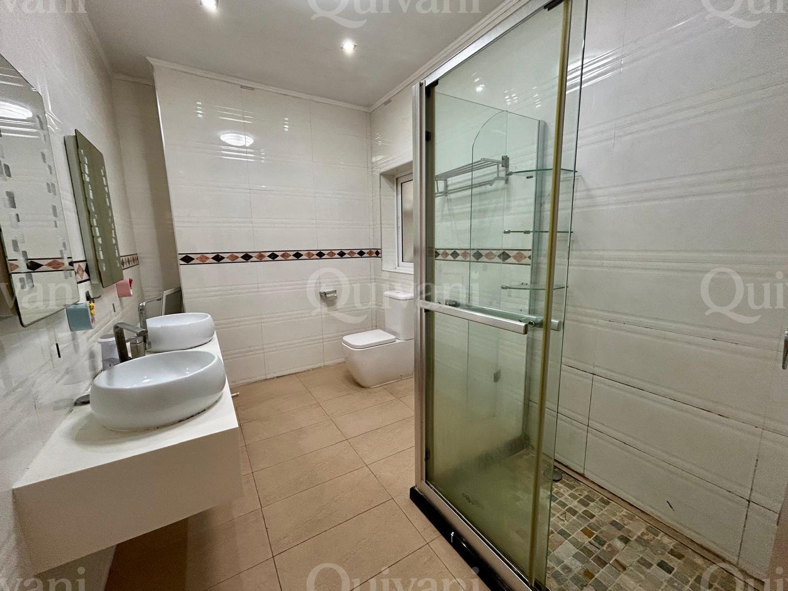 Swatar, Apartment