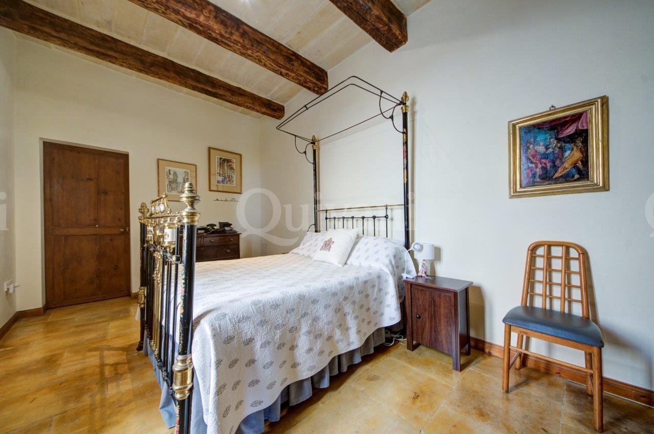 Sliema, Furnished Town House