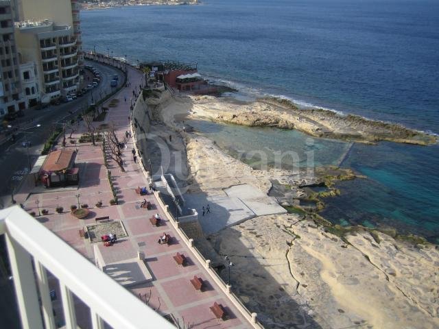 Sliema, Furnished Penthouse