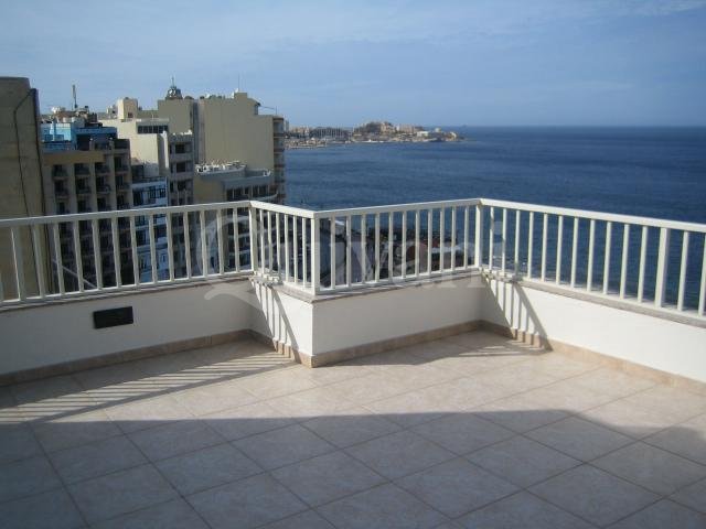 Sliema, Furnished Penthouse