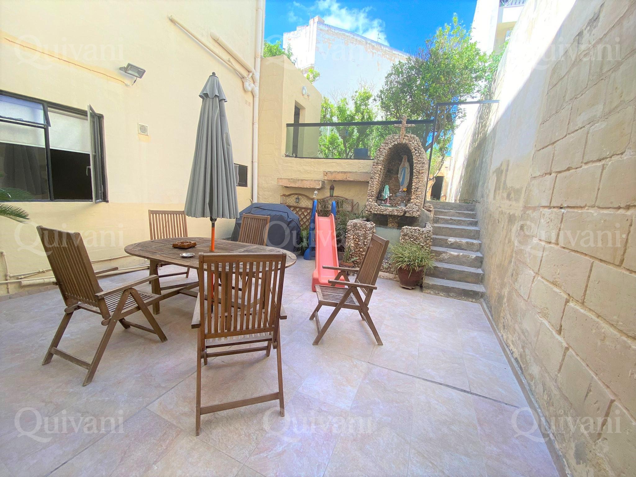 Rabat, Furnished Town House