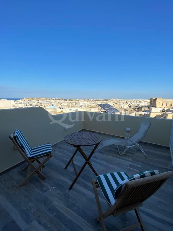 Santa Venera, Finished Penthouse