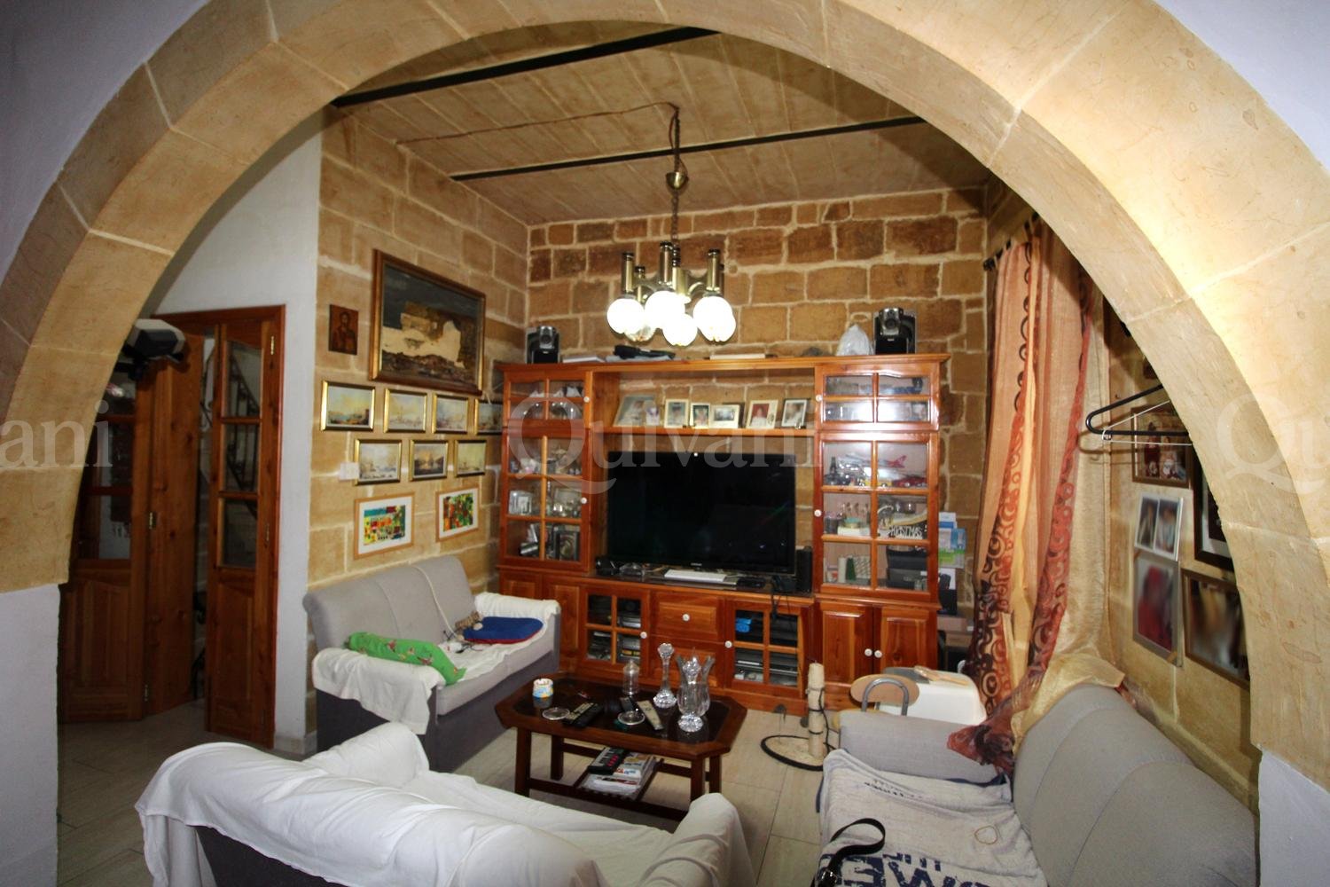Vittoriosa, Finished Bed & Breakfast
