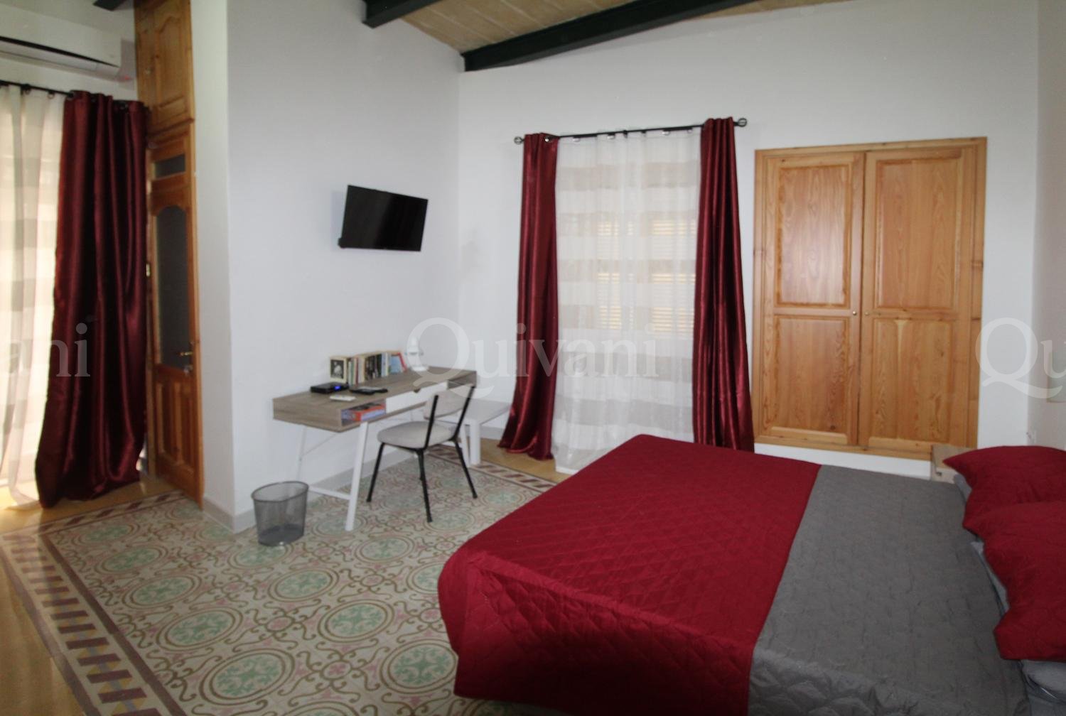 Vittoriosa, Finished Bed & Breakfast