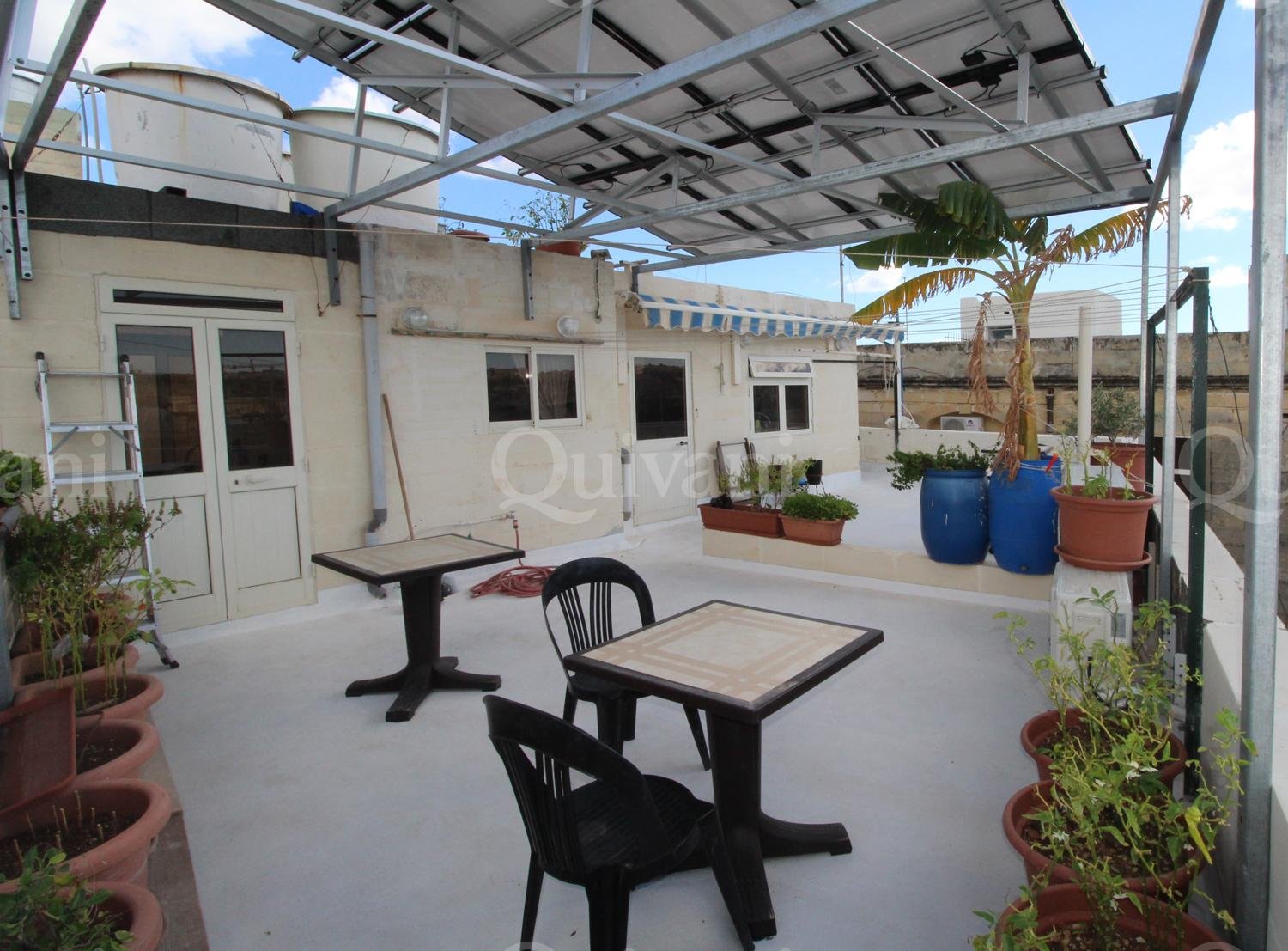Vittoriosa, Finished Bed & Breakfast